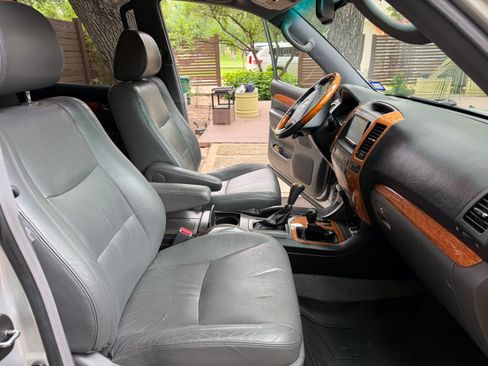 Used 2007 Lexus GX 470 AWD/4WD image 9