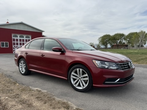 Used 2019 Volkswagen Passat 2.0T Wolfsburg w/ Wheels & Sunroof Package FWD image 17