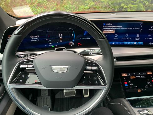 Used 2026 Cadillac Vistiq Luxury image 21