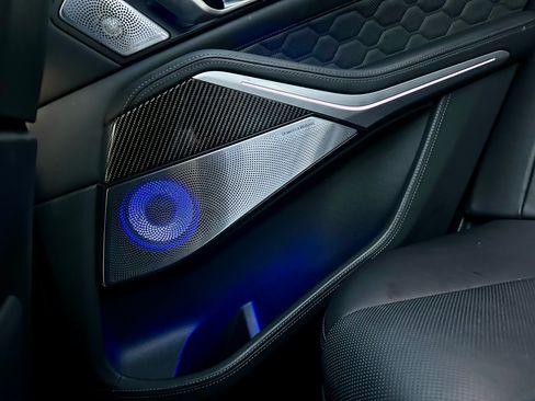 Used 2022 BMW X5 M w/ Competition Package image 27