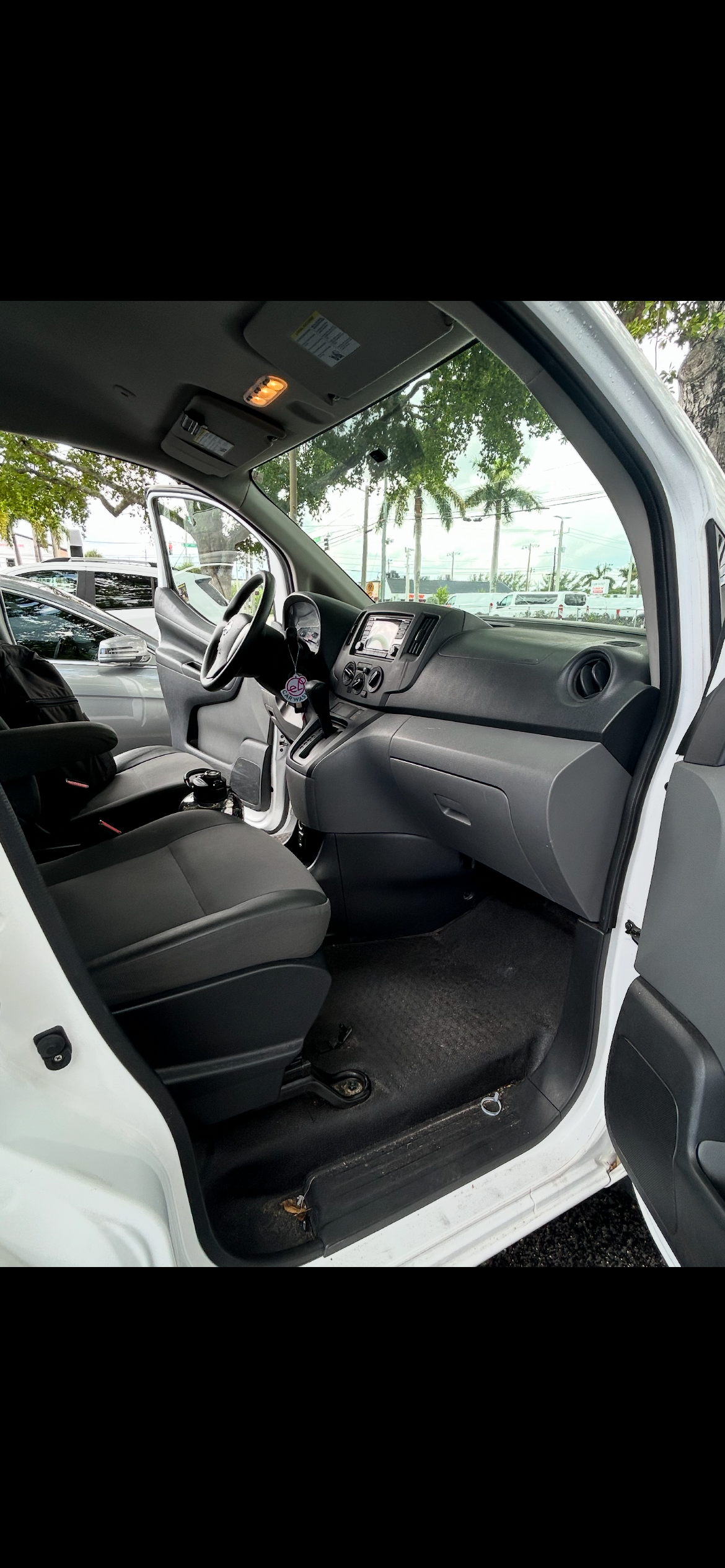 Used 2019 Nissan NV200 S FWD image 13