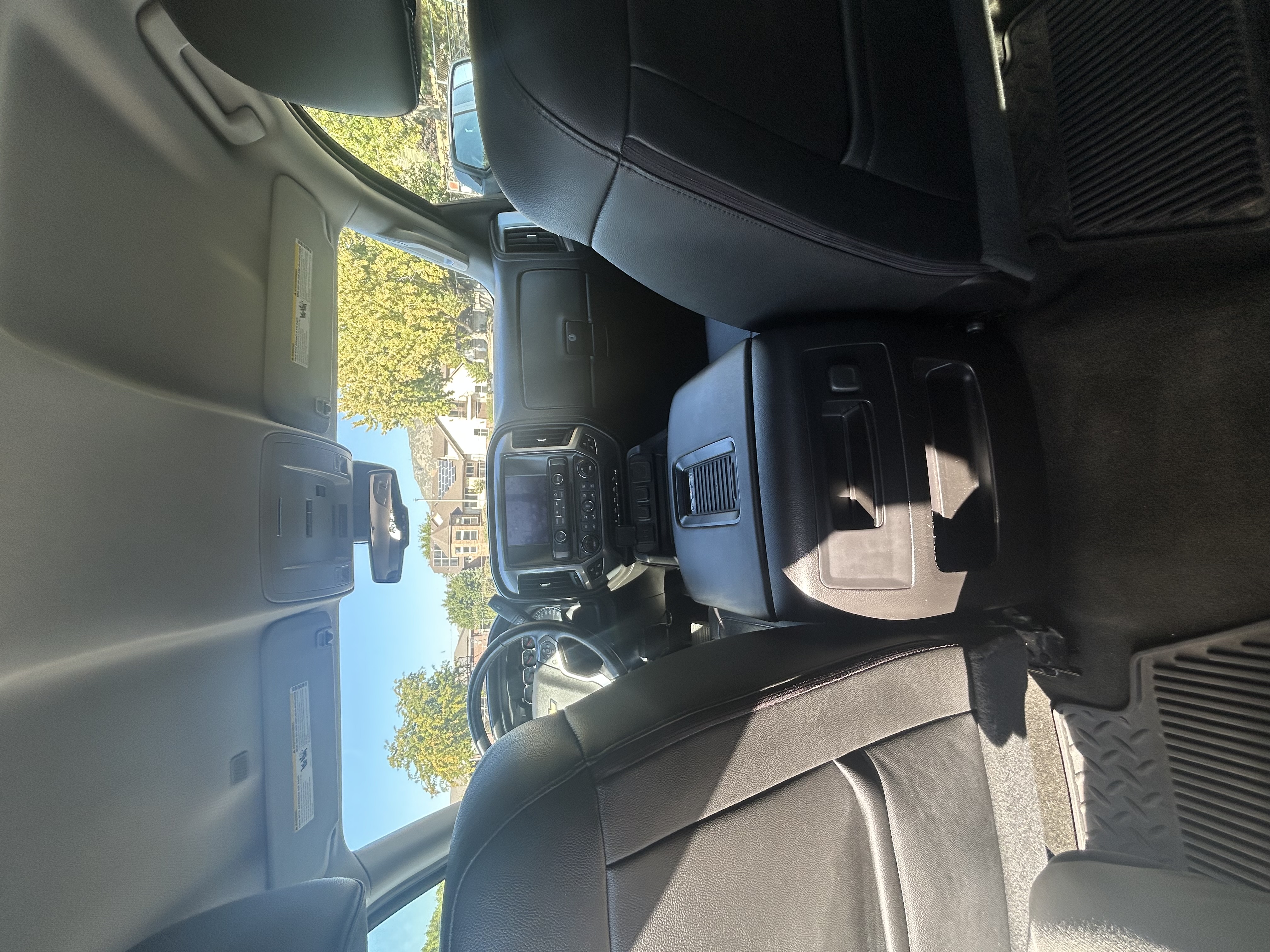 Used 2017 Chevrolet Silverado 1500 LTZ Z71 w/ Redline Edition AWD/4WD image 14