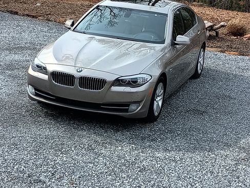 Used 2012 BMW 528i xDrive Sedan image 13