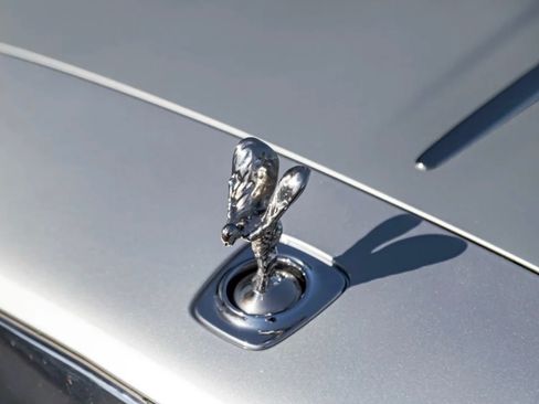 Used 2017 Rolls-Royce Dawn image 17