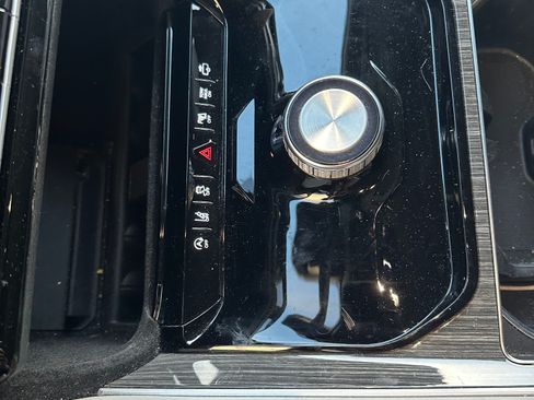 Used 2022 Jeep Wagoneer Series II image 10