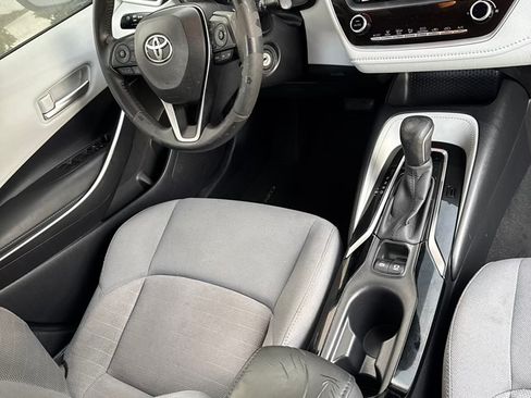 Used 2020 Toyota Corolla SE image 8