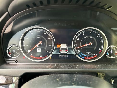 Used 2018 BMW X5 xDrive35i image 25