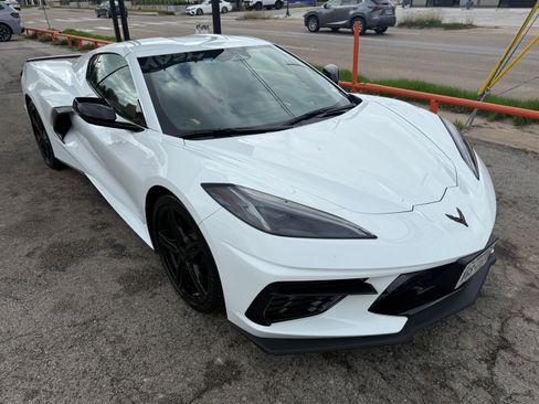 Used 2025 Chevrolet Corvette Stingray Premium Cpe w/ 3LT image 2