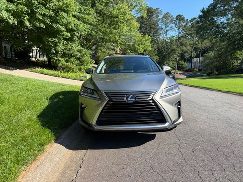 Used 2018 Lexus RX 350 AWD w/ Premium Package image 2