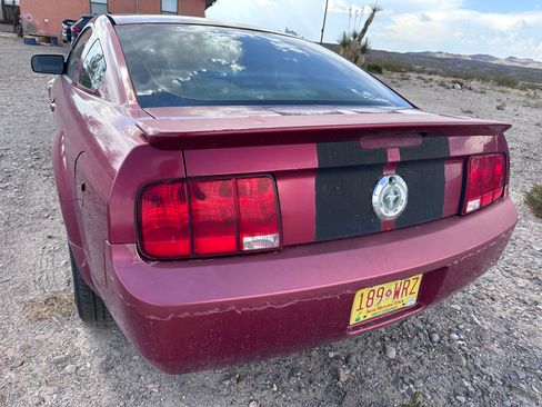 Used 2007 Ford Mustang Premium RWD image 21