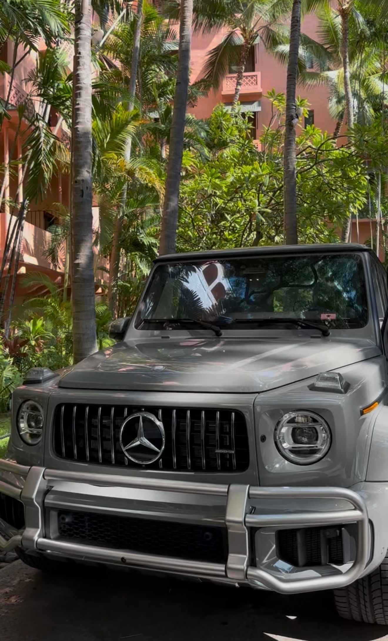 Used 2025 Mercedes-Benz G 63 AMG 4MATIC image 17