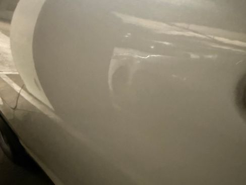 Used 2019 Toyota Highlander LE w/ Carpet Mat Package (TMS) image 20