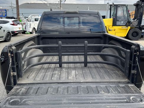 Used 2015 RAM 1500 Limited image 16