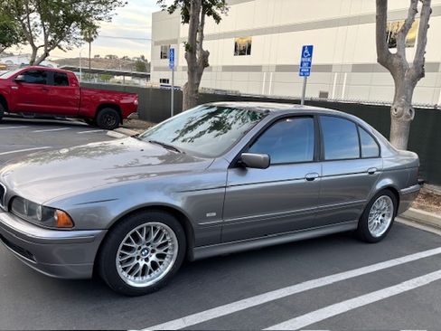 Used 2003 BMW 530i Sedan RWD image 2