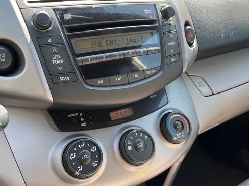 Used 2007 Toyota RAV4 2WD image 17