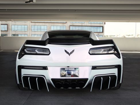Used 2019 Chevrolet Corvette Z06 image 5