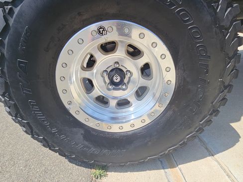 Used 2005 Jeep Wrangler Unlimited image 12