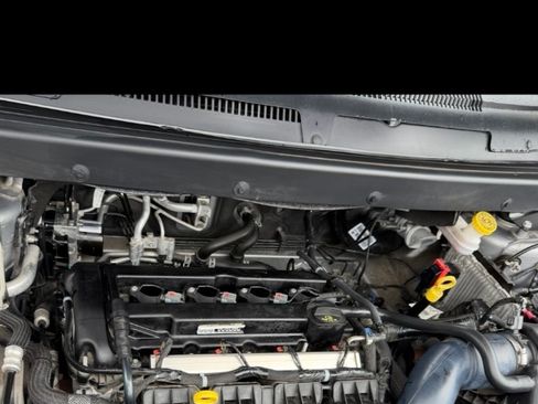 Used 2019 Dodge Journey SE FWD image 27