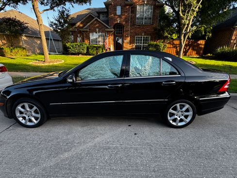 Used 2007 Mercedes-Benz C 280 Sedan image 13