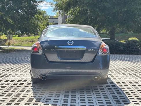 Used 2010 Nissan Altima 2.5 SL w/ SL Pkg image 12