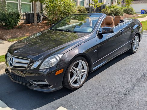 Used 2012 Mercedes-Benz E 550 Cabriolet image 27