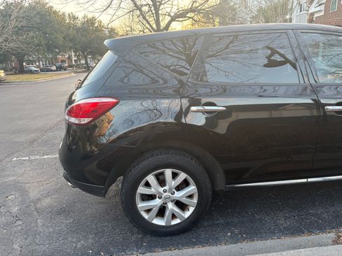 Used 2014 Nissan Murano S image 5