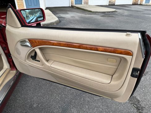 Used 1997 Mercedes-Benz SL 500 image 19