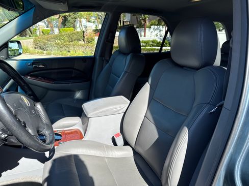 Used 2005 Acura MDX Touring image 13