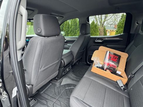 Used 2025 Chevrolet Silverado 1500 LT w/ All Star Edition Plus image 28