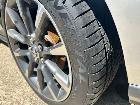 Used 2012 Ford Mustang GT Premium image 10