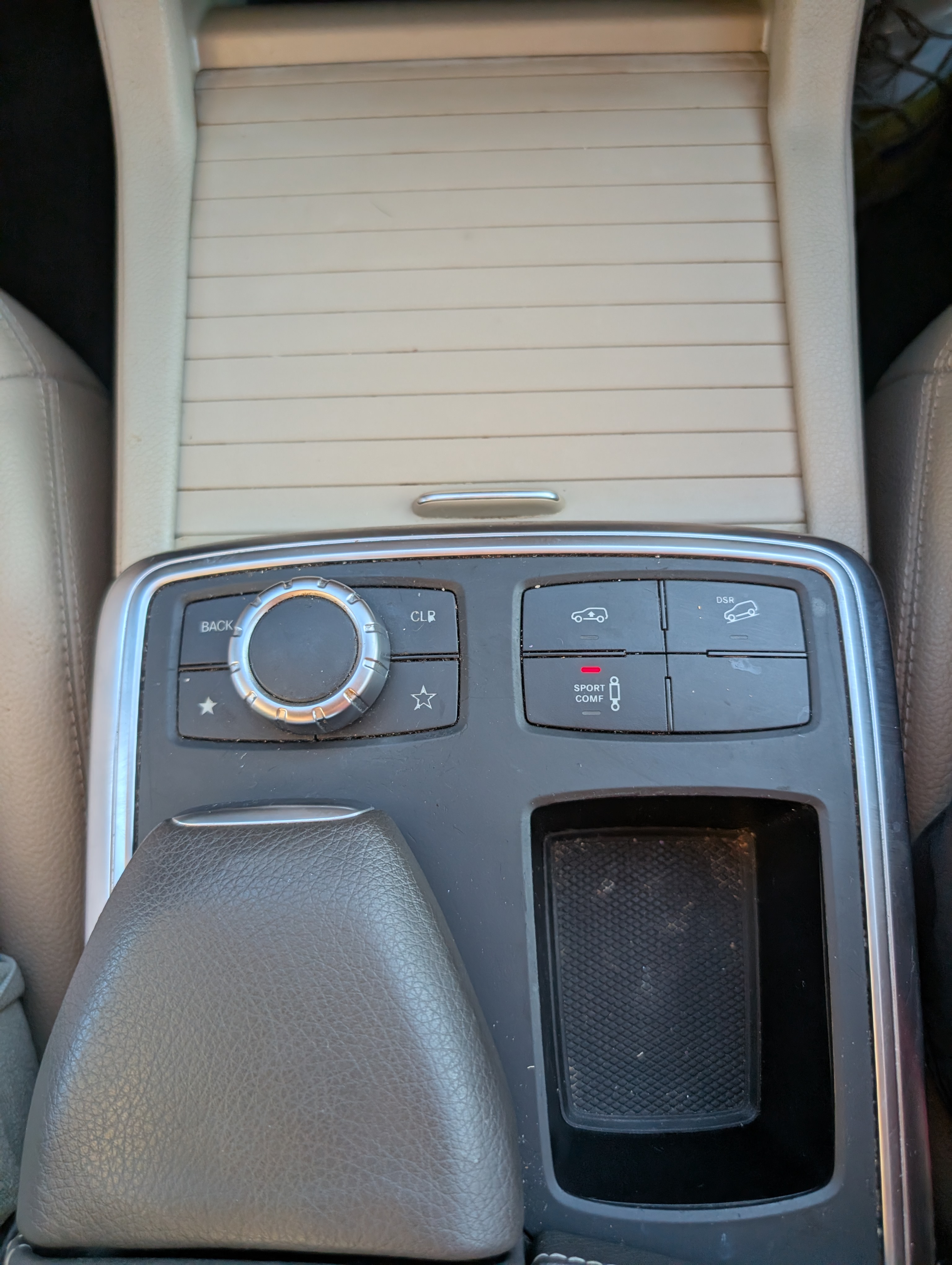 Used 2012 Mercedes-Benz ML 350 4MATIC image 23