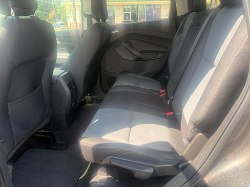 Used 2019 Ford Escape SE AWD/4WD image 12