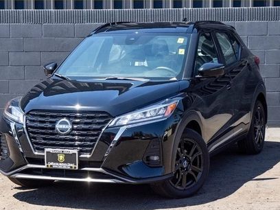 Used 2022 Nissan Kicks SR w/ Premium Package