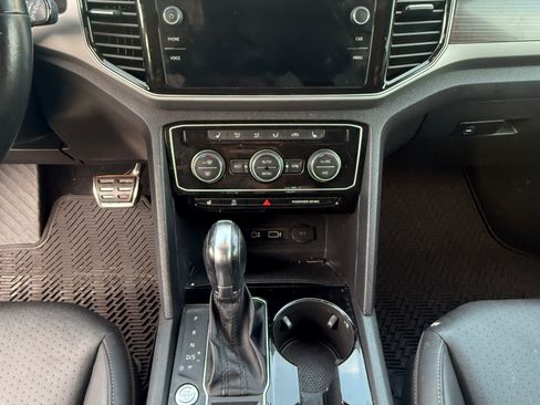 Used 2019 Volkswagen Atlas SEL R-Line image 14