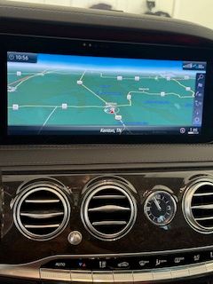 Used 2019 Mercedes-Benz S 560 Sedan image 19