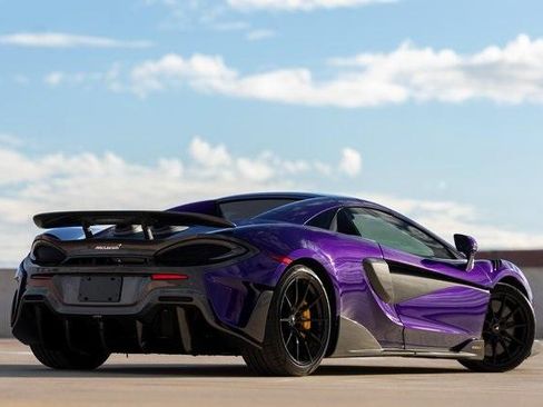 Used 2020 McLaren 600LT Spider image 12