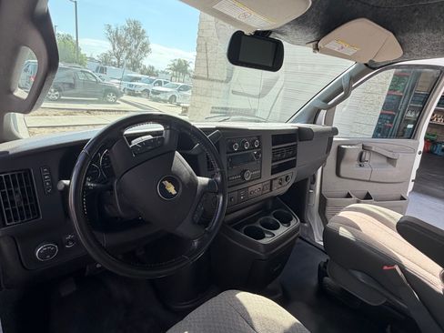 Used 2021 Chevrolet Express 3500 w/ Power Convenience Package RWD image 19