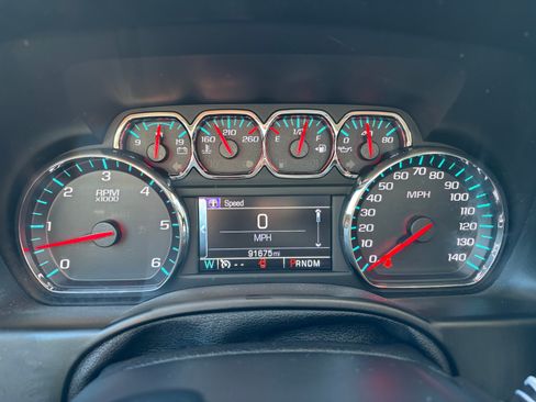 Used 2016 Chevrolet Tahoe LT w/ Luxury Package image 16