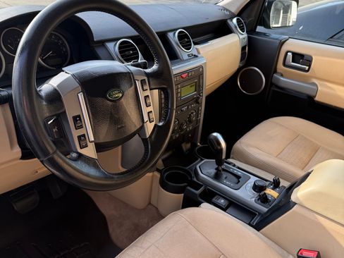 Used 2008 Land Rover LR3 SE AWD/4WD image 2