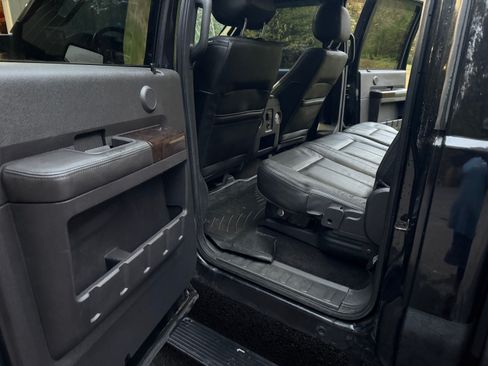 Used 2015 Ford F250 Platinum w/ FX4 Off-Road Package image 21