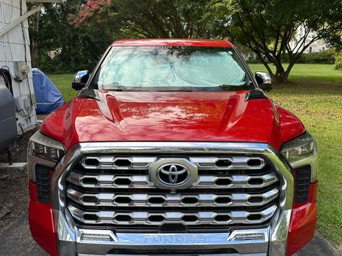 Used 2022 Toyota Tundra 1794 Edition AWD/4WD image 4