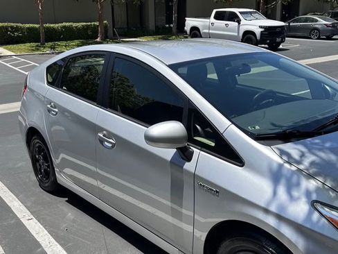 Used 2015 Toyota Prius Two image 6