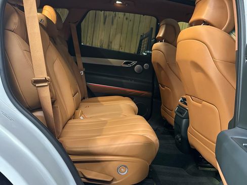 Used 2025 Genesis GV80 2.5T Advanced image 19