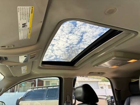 Used 2012 Chevrolet Tahoe LTZ image 15