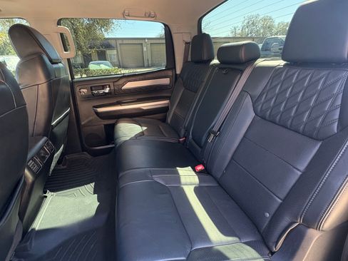 Used 2015 Toyota Tundra Platinum image 9