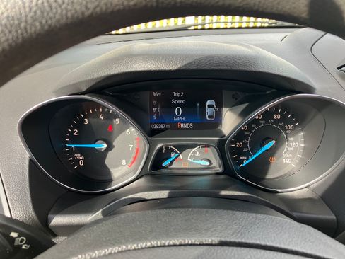 Used 2018 Ford Escape S image 6