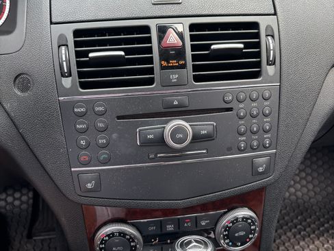 Used 2008 Mercedes-Benz C 300 4MATIC Sedan image 11
