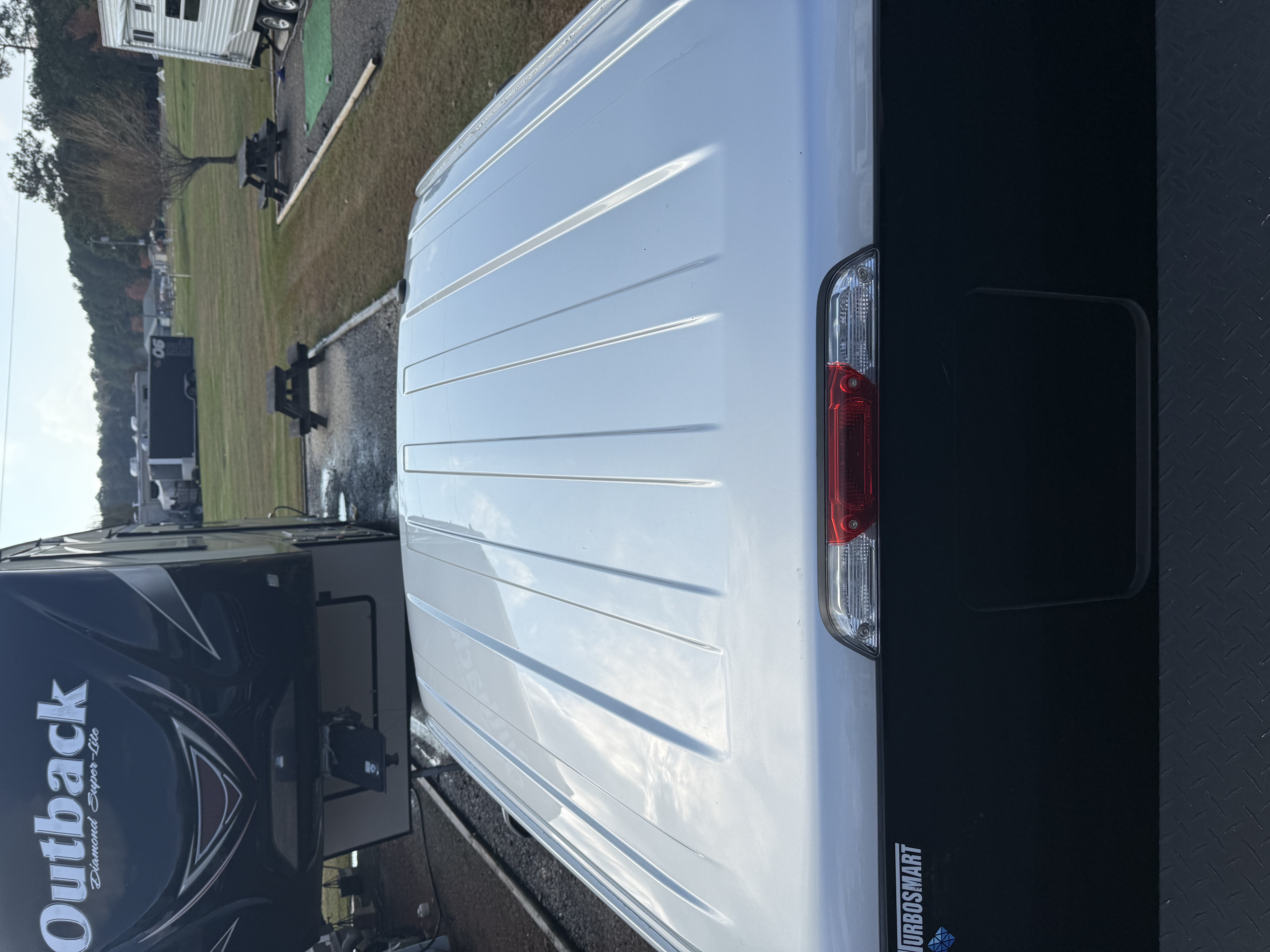 Used 2016 Ford F150 Lariat w/ Equipment Group 501A Mid AWD/4WD image 16