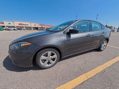 Used 2015 Dodge Dart SXT FWD image 1