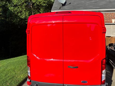 Used 2017 Ford Transit 250 148 Medium Roof w/ Interior Upgrade Package image 13